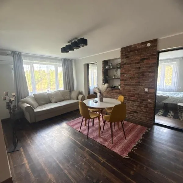Hubane korter järve kaldal, hotel v destinaci Värska