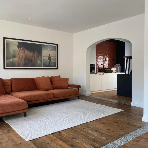 Studio Mad Grace: Diksmuide şehrinde bir otel