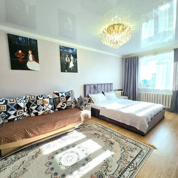 Двухкомнатная "Аэропорт Астана", hotel a Prigorodnyy