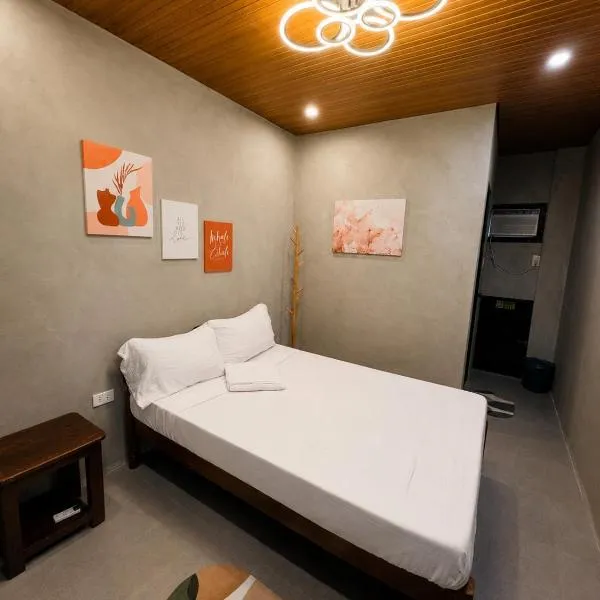 Astra Tourist Inn near Airport with high speed free Wifi, hótel í Puerto Princesa