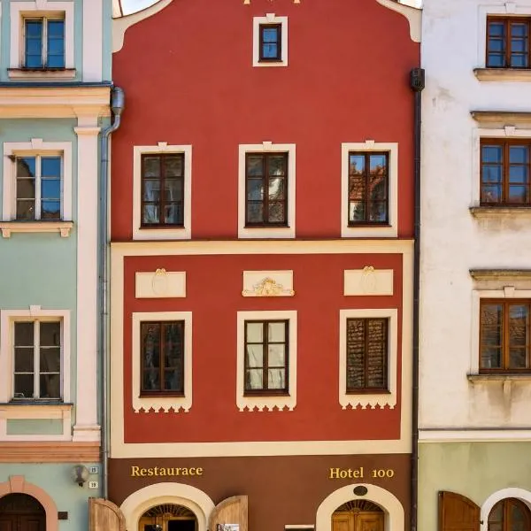 Hotel 100, khách sạn ở Pardubice