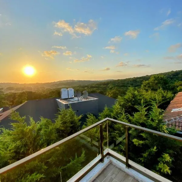 Large private villa 2, hotel en Arnavutköy