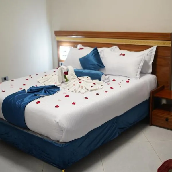 South Unique Guest House، فندق في أواسا