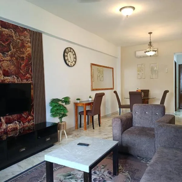 Anneliese suite Glory Beach Resort, готель у місті Порт-Діксон