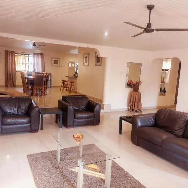 Portersville Private Lodge, hotel em Freetown
