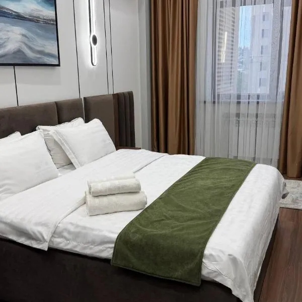 Zafran Luxury Apartment Near Airport, hotel di Dushanbe