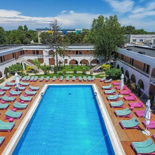 ibis Styles Venus, hôtel à Vénus