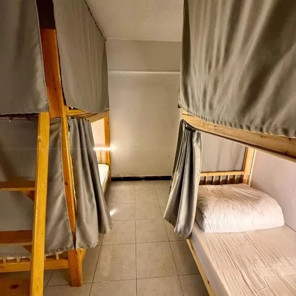 龍門客棧青年旅舍: Mersa Matruh şehrinde bir otel