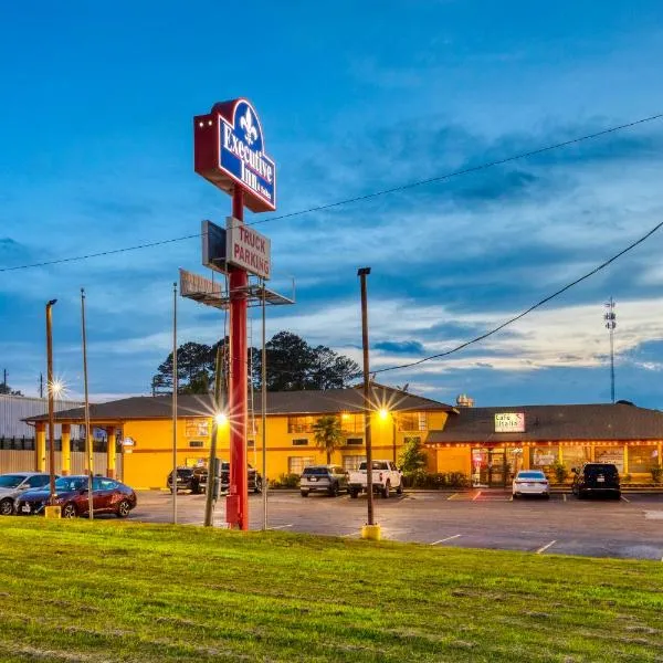Executive Inn & Suites, hótel í Marshall