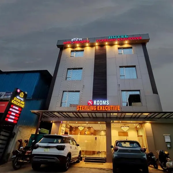 Hotel Sterling Executive, отель в городе Нави-Мумбаи