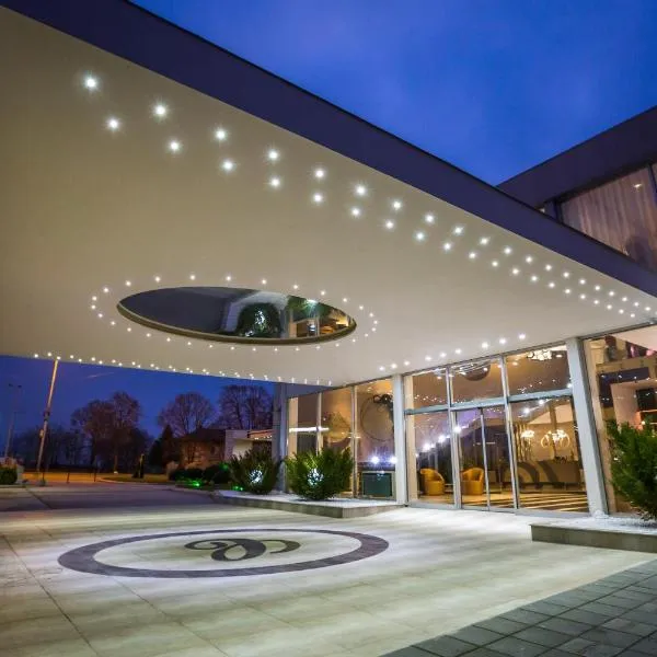 Hotel Crystal Light, hotel in Niš