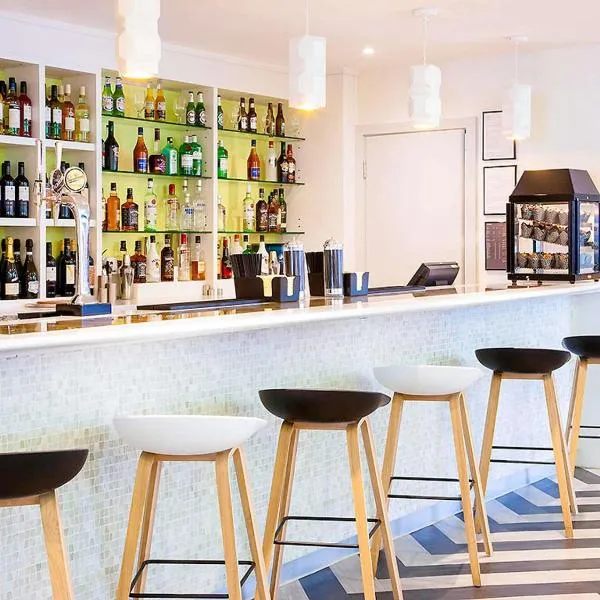 ibis Styles London Heathrow Airport, hotel a Hillingdon