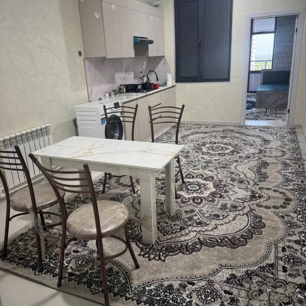 Ilhom apartment: Nemengan’da bir otel