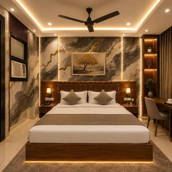 Hotel NYZ Balla Mont Suite Near Delhi IGI Airport - Free Airport Pick Up & Drop, hotel di New Delhi