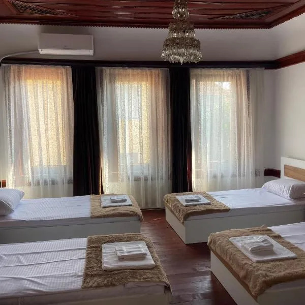 Classic Home Prizren, hotell i Prizren