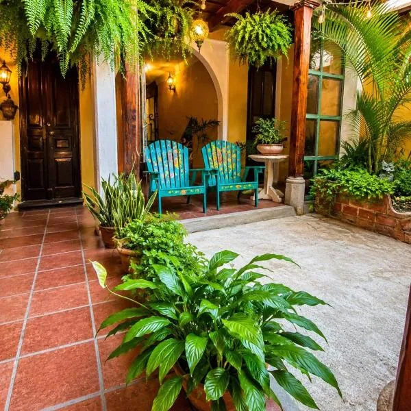 Antigua Guatemala में, होटल Yellow House Hostel B&B
