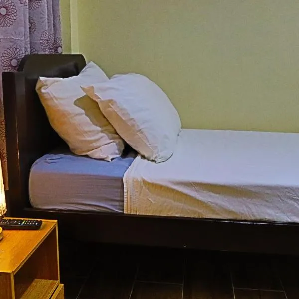 Point Vista Transient Accomodation, viešbutis mieste Daet