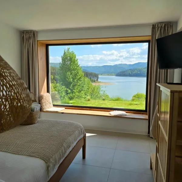 Moon Lake - Aurora Garden – hotel w mieście Buhalniţa