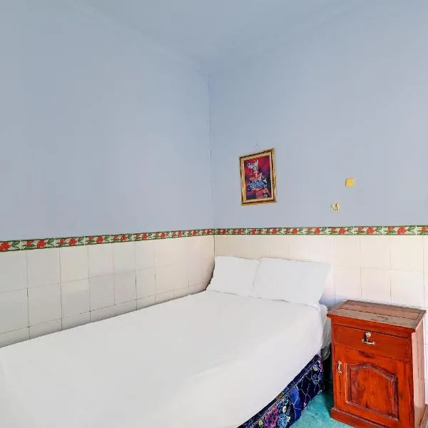 Hotel O Sekar Jagat Near Pantai Baluk Rening, viešbutis mieste Negara