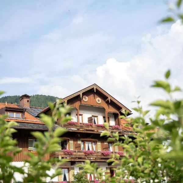 Postgasthof, Hotel Rote-Wand, hotel en Bayrischzell