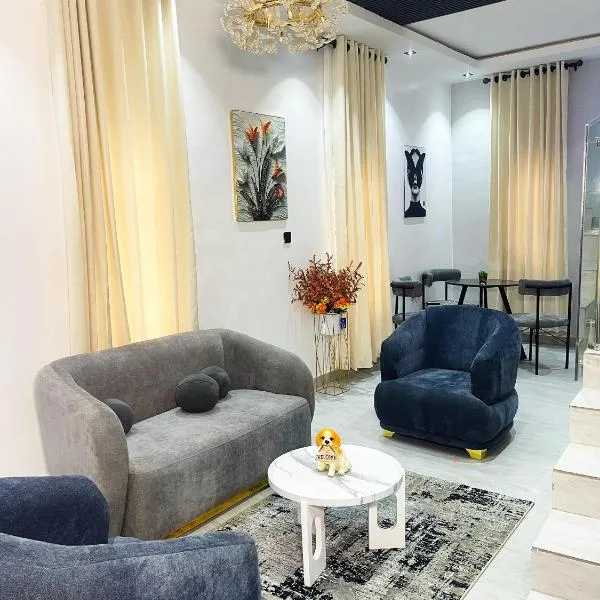 Fortuneselitesuites & Apartment, hotel sa Asaba