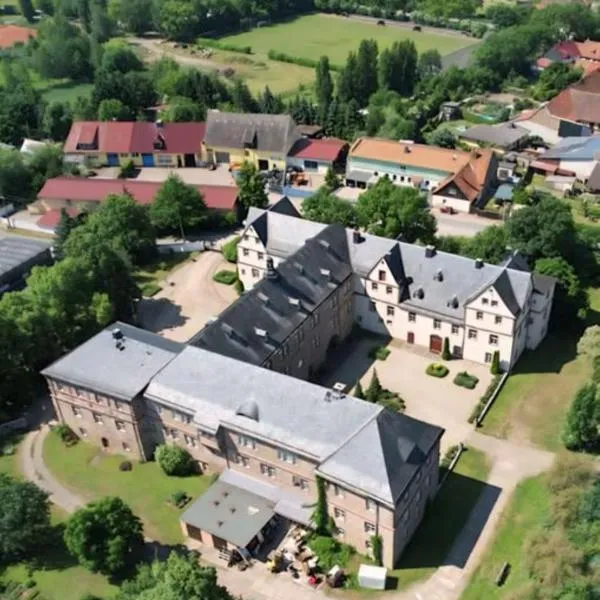 Schloss Hotel Wallhausen, hotel sa Wallhausen