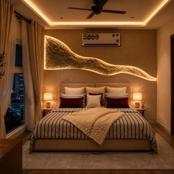 Trésor - Designer 1 BHK - Gulberg - MM Alam - Pool, hotel di Lahore