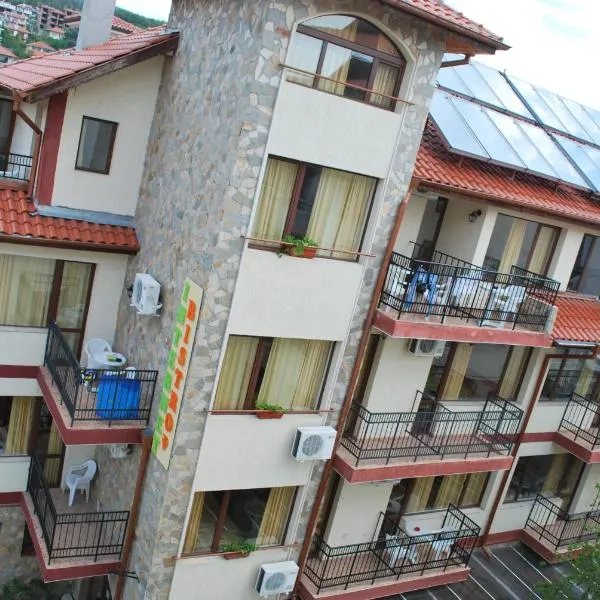Хостел Бреза, hotel di Pantai Sunny