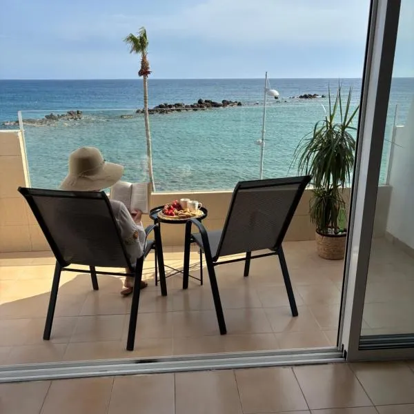SEA VIEW Apartment in Paphos Port, hotell i Pafos stad