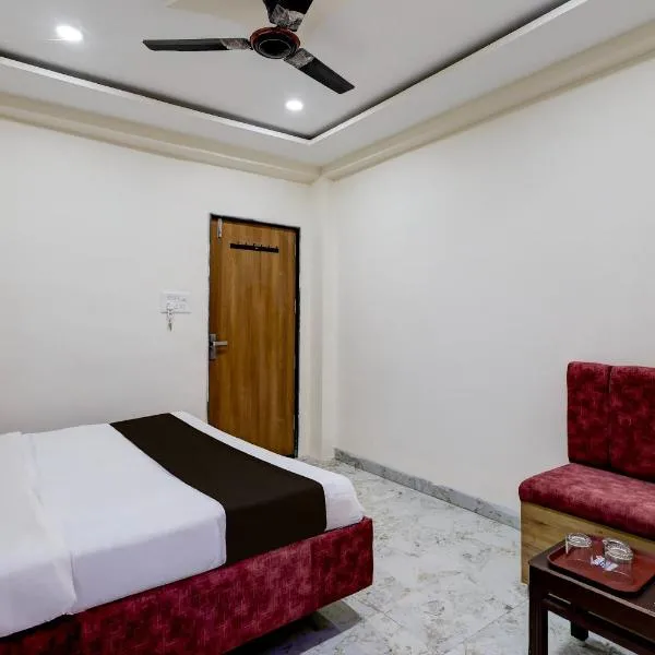 Hotel O Eleven, hotell i Jabalpur