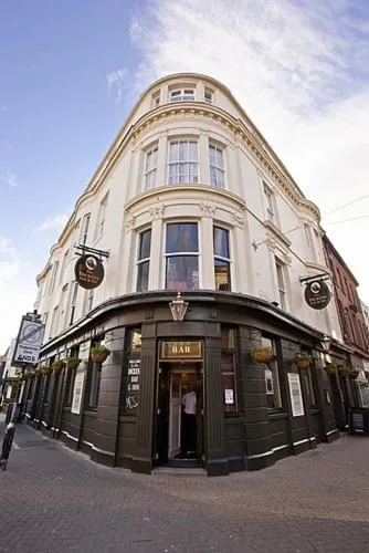 The Dickens Bar & Inn, hotel in Scarborough