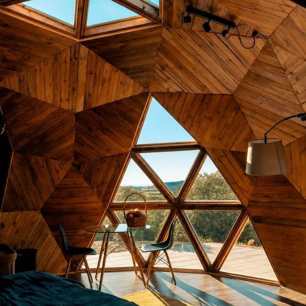 Viesnīca Miradomos Glamping Rural pilsētā Lodares de Osma