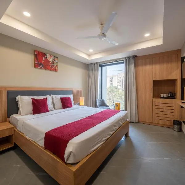 Saltstayz Select - Golf Course Road & Sector 57, Hotel in Gurgaon