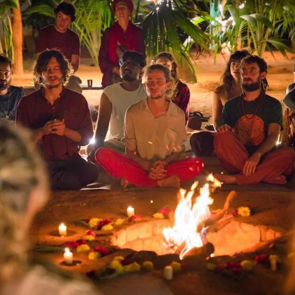 FREEDOM HOUSE, Auroville - A Backpackers Hostel, hotel in Auroville