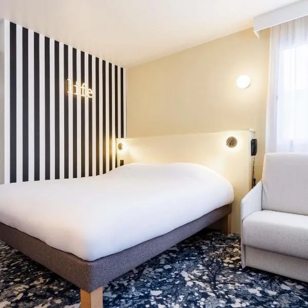 greet Hotel Paris 13 Porte d'Italie, hotel a Le Kremlin-Bicêtre