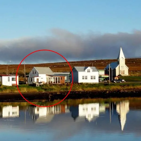 Guesthouse Lyngholt, hotell i Þórshöfn