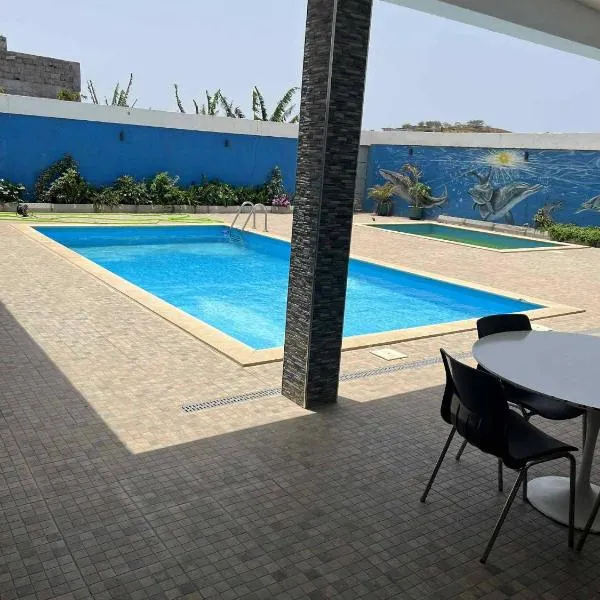 Residência Águia, hotel sa Praia