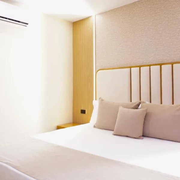 Zumo hotel lorica, hotel di Lorica