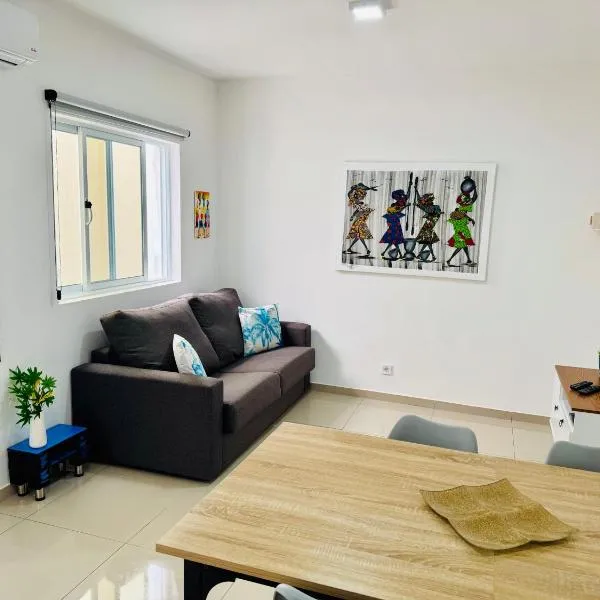 Sousa 1 Modern Apartament, отель в Санта-Марии