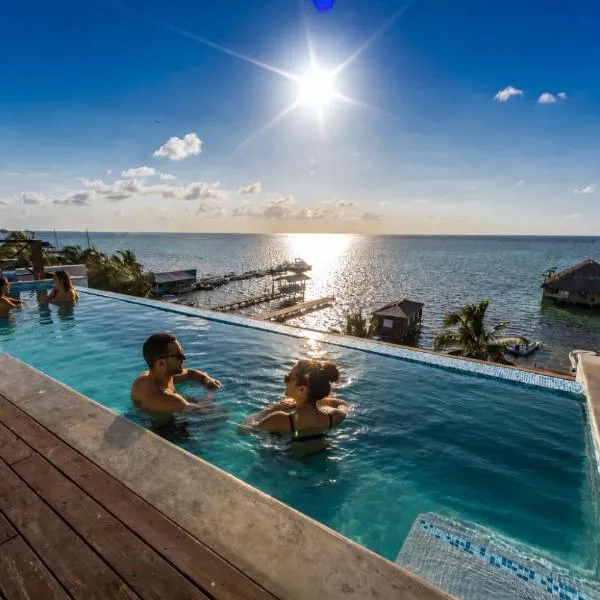 Sandbar Beachfront Hotel & Hostel Restaurant, hotel en San Pedro