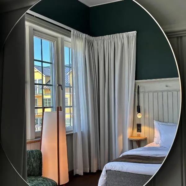 Lilla Hotellet Blidö، فندق في Blidö