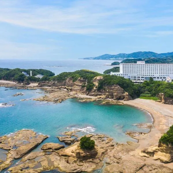 Grand Mercure Wakayama Minabe Resort & Spa, hótel í Minabe