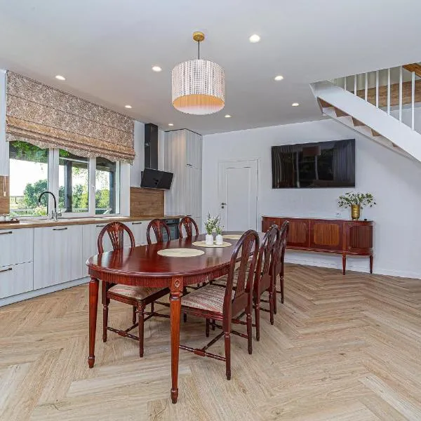 Dobilyne, Hotel in Gražiškiai