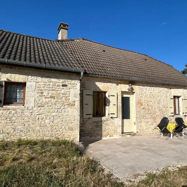 Location maison saisonnière 3 chambres, хотел в Gignac