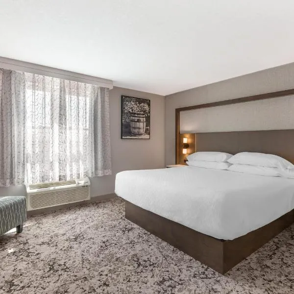 Best Western PLUS The Arden Park Hotel, хотел в Стратфорд