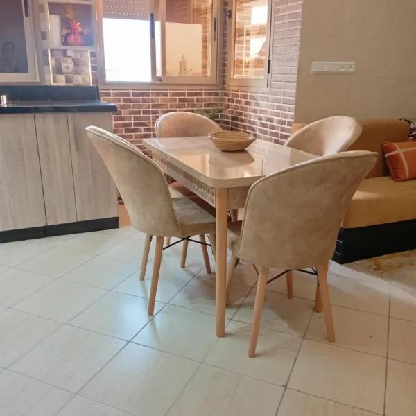 Cozy and Comfortable Apartment, hotel v destinaci Agadir
