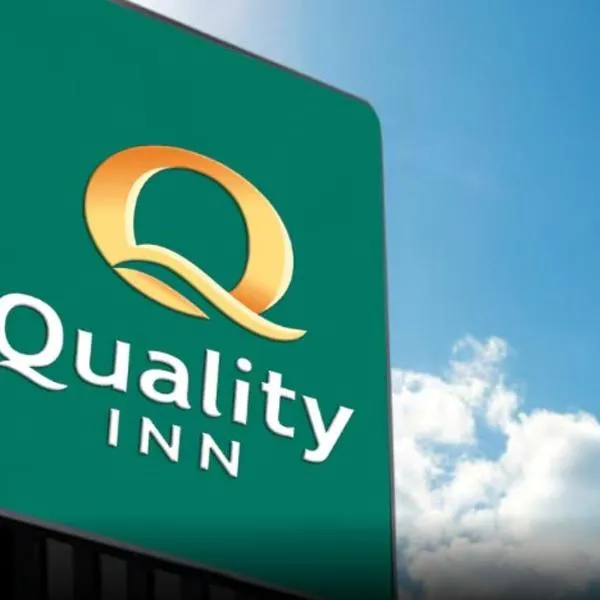 Quality Inn Petoskey, hotel em Petoskey