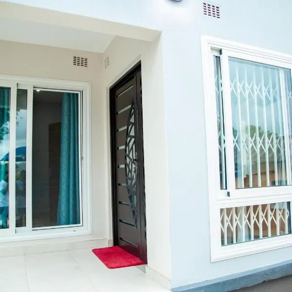 LYYN Apartments, viešbutis mieste Chipata