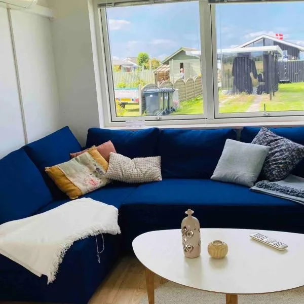 Mesinge에 위치한 호텔 Exclusive cottage, 100 meters from the beach