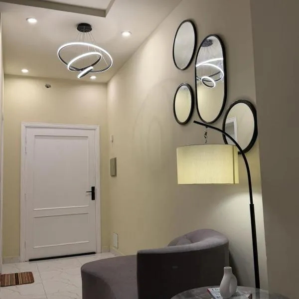 One Bed Bahria Town Phase 7 Rawalpindi, hotel v destinaci Rávalpindí